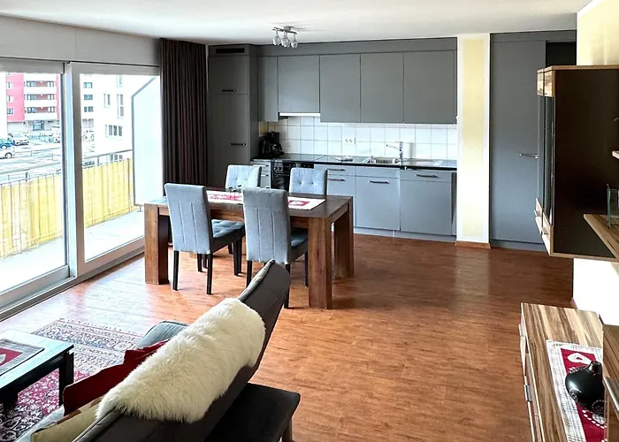 Aladin מלון דירות 3*