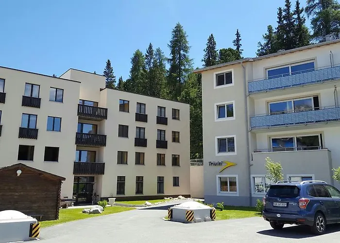 מלון דירות Aladin 3*